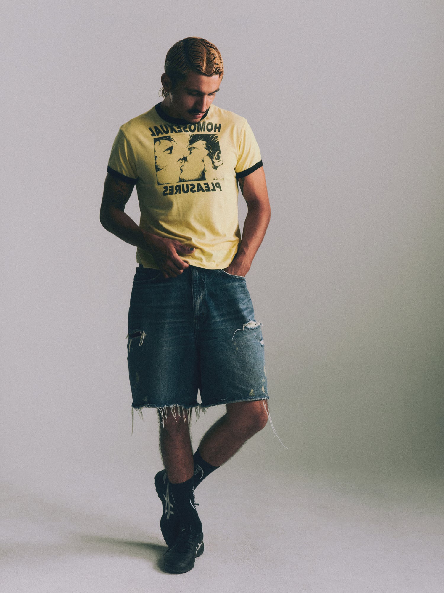 PLEASURES RINGER TEE